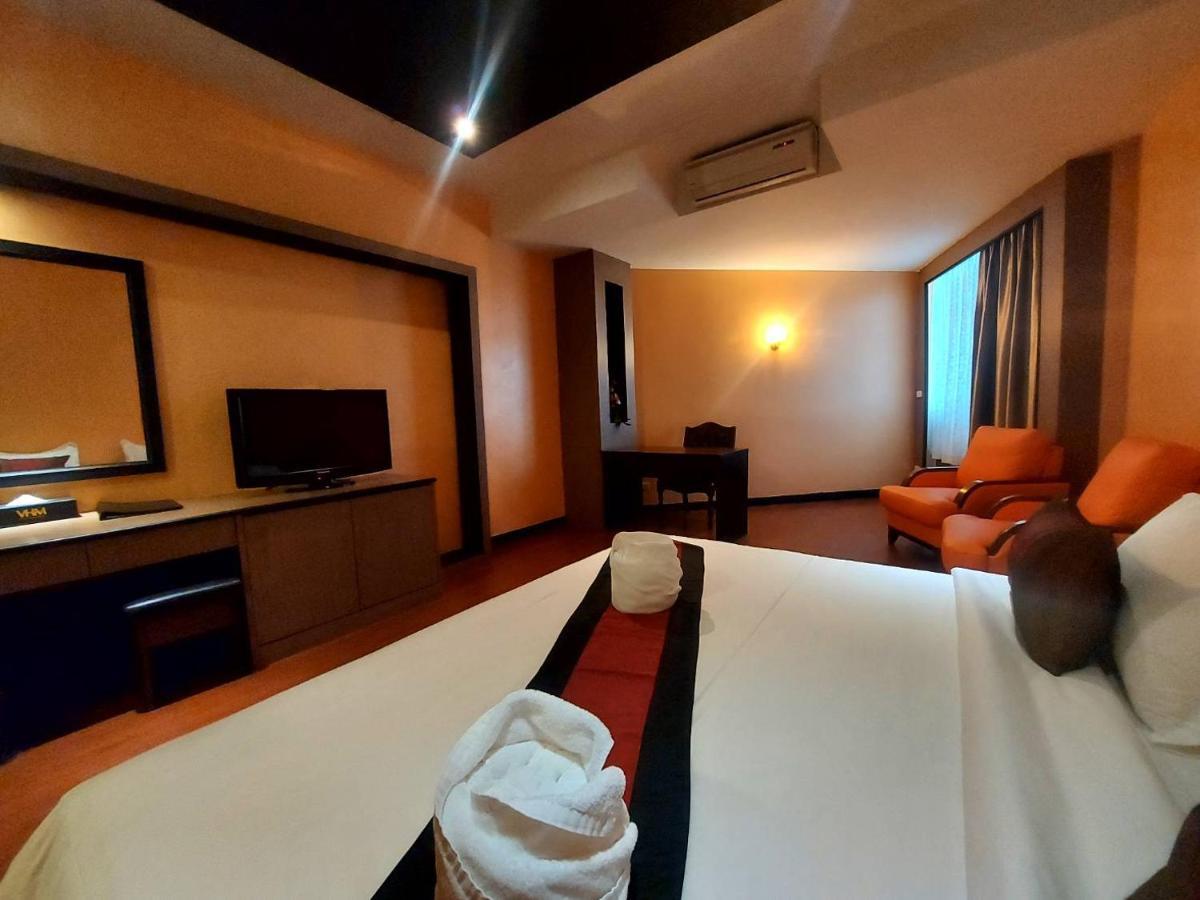 M Hotel Danok Sadao Екстериор снимка
