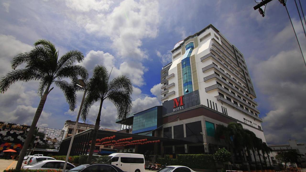 M Hotel Danok Sadao Екстериор снимка
